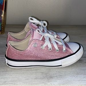 Girls Converse